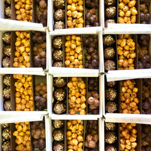 Cargar imagen en el visor de la galería, CAJITA 3 TENTACIONES